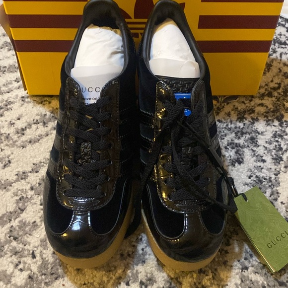 Gucci x Adidas Wedge Gazelle Sneaker - Picture 3 of 16